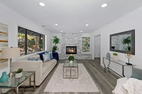 Living - 347 Birchwood, Lake Arrowhead, CA 92352 photo 1 of 3