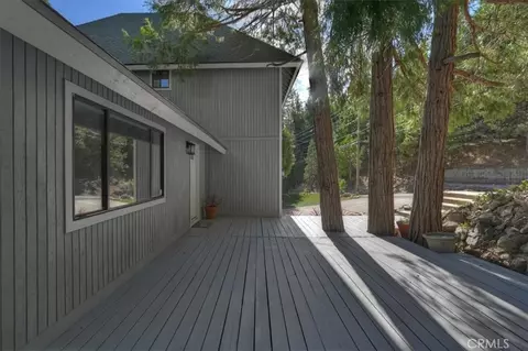 Exterior - 347 Birchwood, Lake Arrowhead, CA 92352 photo 9 of 11