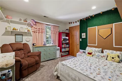 Bedroom - 103 Pine Rdg, Crestline, CA 92325 photo 3 of 9
