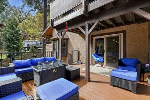 Exterior - 103 Pine Rdg, Crestline, CA 92325 photo 3 of 10