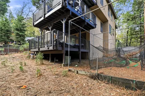 Exterior - 103 Pine Rdg, Crestline, CA 92325 photo 7 of 10
