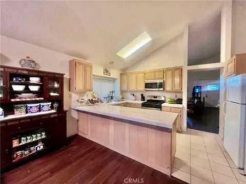 Kitchen - 3327 July, Riverside, CA 92503 photo 4 of 4