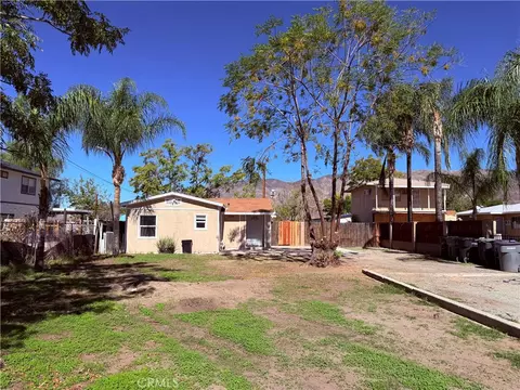 371 E 3rd St, San Jacinto, CA 92583