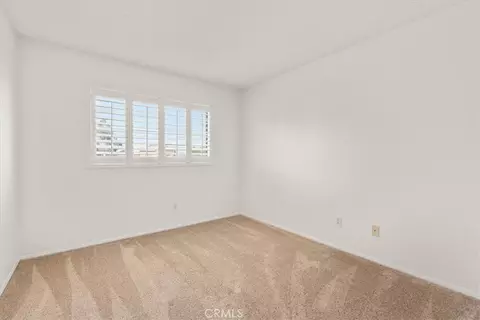 Bedroom - 17987 Spring View Ct, Riverside, CA 92503 photo 5 of 7