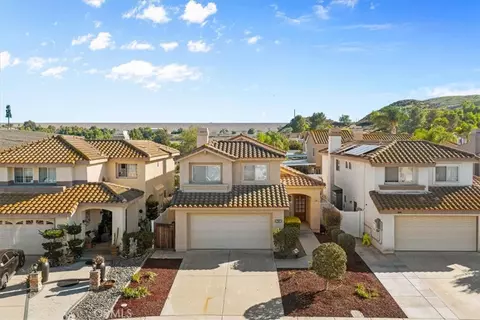View/Area - 17987 Spring View Ct, Riverside, CA 92503 photo 3 of 7