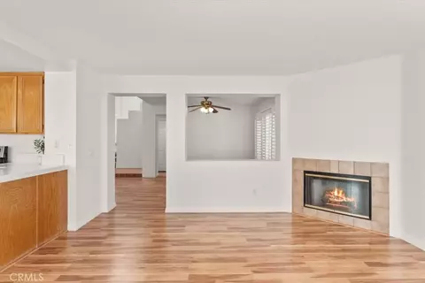 Living - 17987 Spring View Ct, Riverside, CA 92503 photo 13 of 14