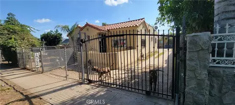 2062 E Hatchway St, Compton, CA 90222 photo 3
