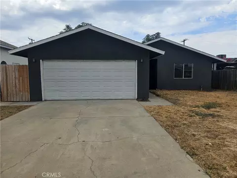 629 R St, Tulare, CA 93274