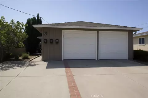 829 W 26th St, San Pedro, CA 90731