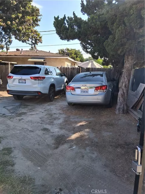 Exterior - 270 E Heath Ln, Long Beach, CA 90805 photo 5 of 5
