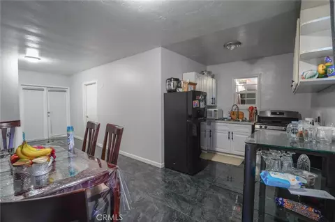 Entry Way - 404 Poinsettia, Compton, CA 90221 photo 1 of 7
