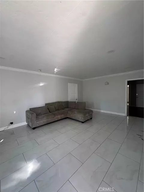 Living - 404 Poinsettia, Compton, CA 90221 photo 1 of 6