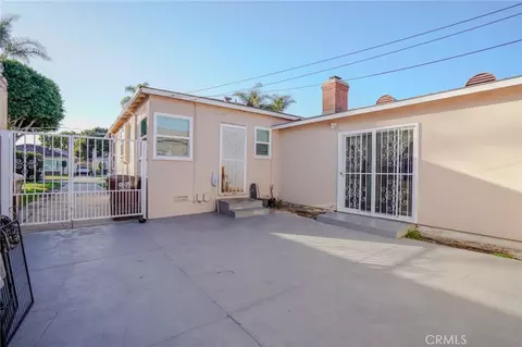 Exterior - 404 Poinsettia, Compton, CA 90221 photo 4 of 6