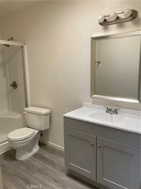 8505 Columbus Ave #304, North Hills, CA 91343