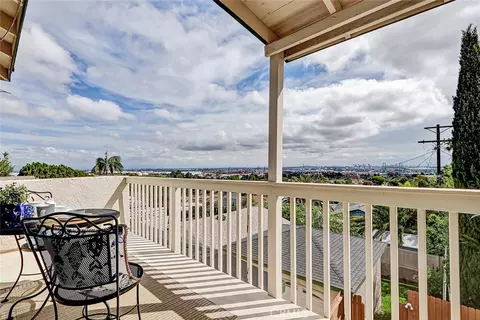 404 Hanford Ave, San Pedro, CA 90732