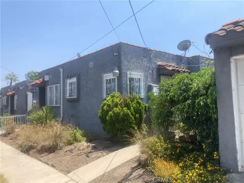 302 W 107th St, Los Angeles, CA 90003