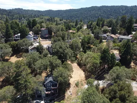 338 Davos Dr, Crestline, CA 92325 photo 7