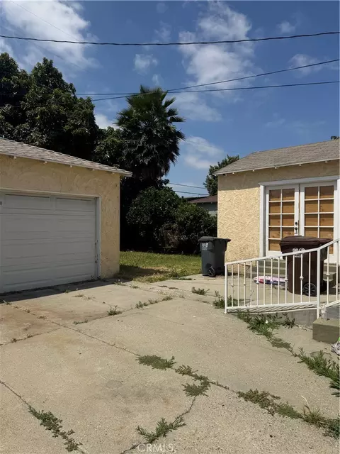 1010 W 127th St, Compton, CA 90222 photo 3
