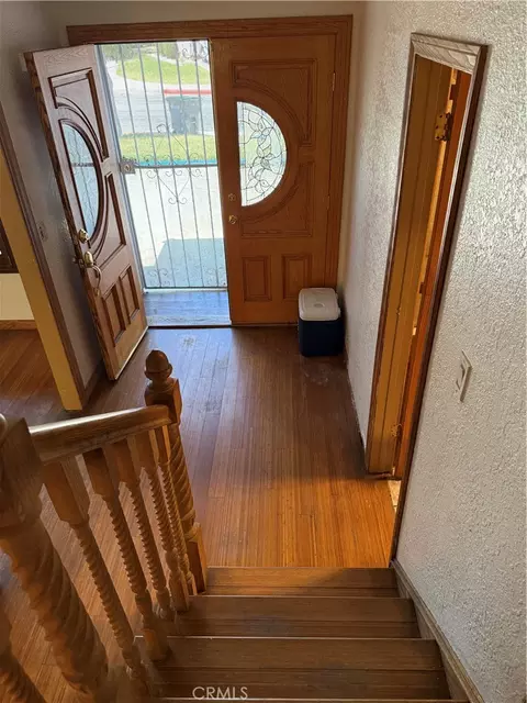 Entry Way - 412 E Cassidy, Carson, CA 90746 photo 2 of 3