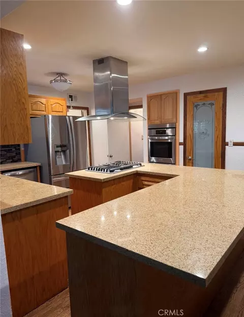 Kitchen - 412 E Cassidy, Carson, CA 90746 photo 2 of 4