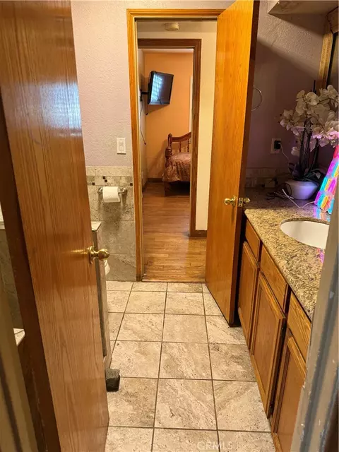 Bath - 412 E Cassidy, Carson, CA 90746 photo 1 of 2