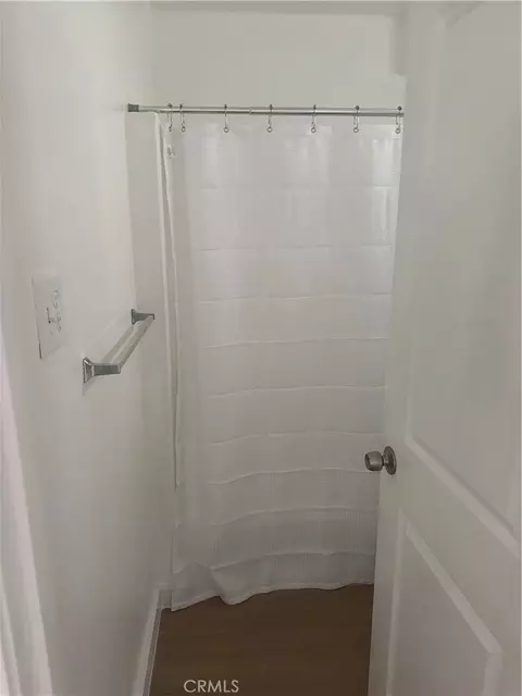 Bath - 1136 E Alhambra Ct, Long Beach, CA 90813 photo 1 of 1
