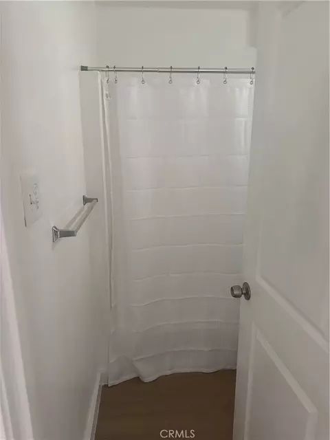 Bath - 1136 E Alhambra Ct, Long Beach, CA 90813 photo 1 of 1