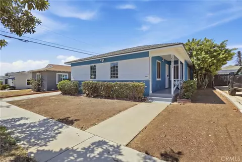 10517 Cimarron, Los Angeles, CA 90047