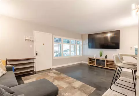 939 E Appleton, Long Beach, CA 90802 photo 2