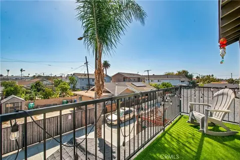 Exterior - 2151 E Spaulding Ct, Long Beach, CA 90804 photo 7 of 7