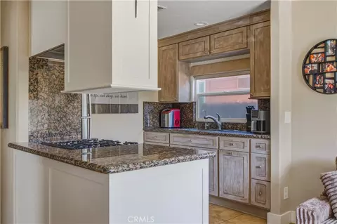 Kitchen - 2151 E Spaulding Ct, Long Beach, CA 90804 photo 2 of 3