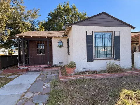 800 W 99th St, Los Angeles, CA 90044