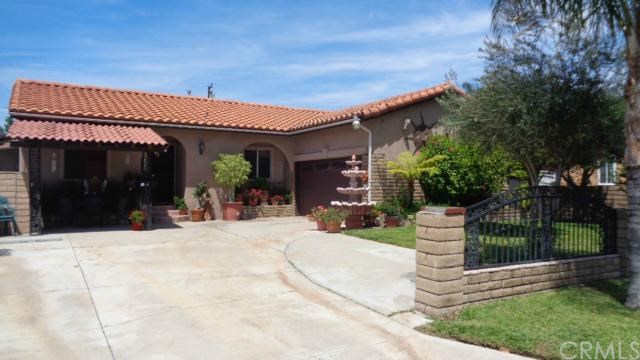 646 Erwin St, Rialto, CA 92376 photo 1