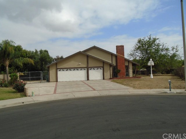 10605 Gemini Dr, Riverside, CA 92503 photo 1