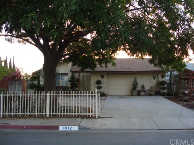 1012 N Ramona Dr, Perris, CA 92571 photo 1