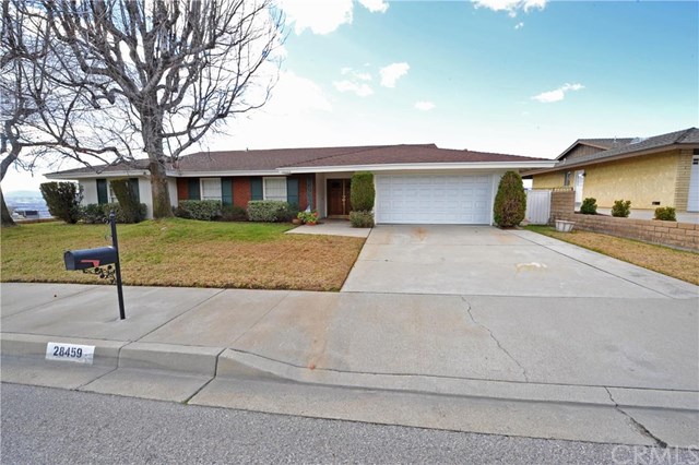 28459 Coachman Ln, Highland, CA 92346 photo 1