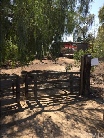 17749 Roberts Rd, Riverside, CA 92508 photo 1