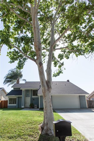 3944 Stratton Dr, Riverside, CA 92505 photo 1