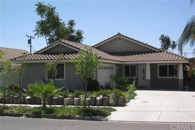 105 Perou St, Perris, CA 92570 photo 1