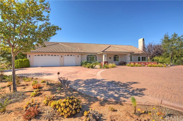 16941 Silver Star Ct, Riverside, CA 92506 photo 1
