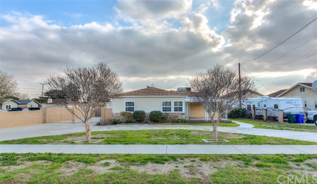 17669 Hawthorne Ave, Fontana, CA 92335 photo 1