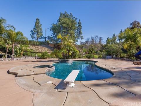 1184 Versailles Cir, Riverside, CA 92506 photo 1