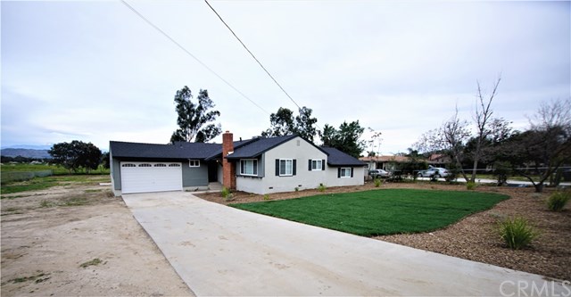 2203 Sunpark Dr, Perris, CA 92570 photo 1