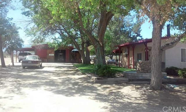 25850 E Avenue U8, Llano, CA 93544 photo 1