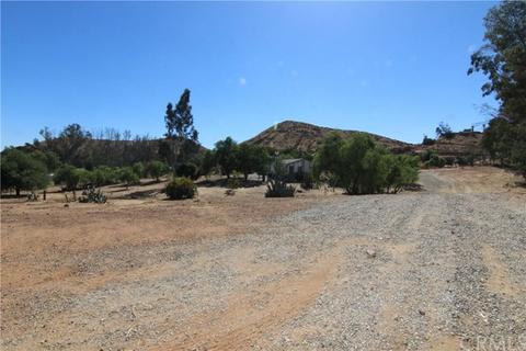 27107 Hammack Ave, Perris, CA 92570 photo 1