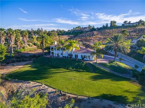 5810 Via Sotelo, Riverside, CA 92506 photo 1