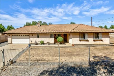 18135 Avenue D, Perris, CA 92570 photo 1