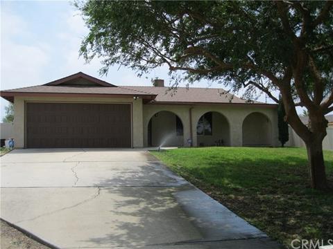 5821 Robinson Ave, Riverside, CA 92503 photo 1