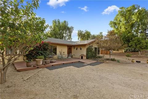 17491 Mockingbird Canyon Rd, Riverside, CA 92504 photo 1