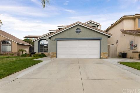 29184 Stonegate Ln, Highland, CA 92346 photo 1